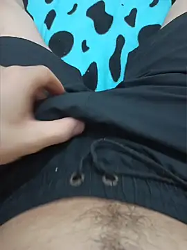 Snapshot of hot_DZ_dick chatting on July 10, 12:10 am hot DZ dick online show from July 10, 12:10 am