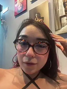 Snapshot of Start_xmoonx chatting on July 17, 3:37 am Start xmoonx online show from July 17, 3:37 am