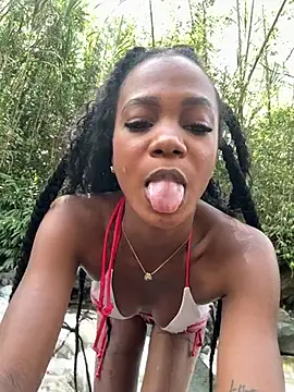 annybrannd1 online show from July 29, 6:51 pm