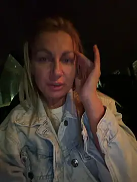 Snapshot of Margerita69 chatting on June 10, 9:16 pm Margerita69 online show from June 10, 9:16 pm