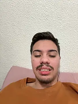 Deliciinha2 online show from June 11, 2:33 am
