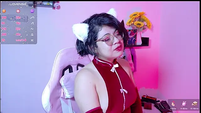 Snapshot of Meow_cat4 chatting on July 25, 12:00 pm Meow cat4 online show from July 25, 12:00 pm