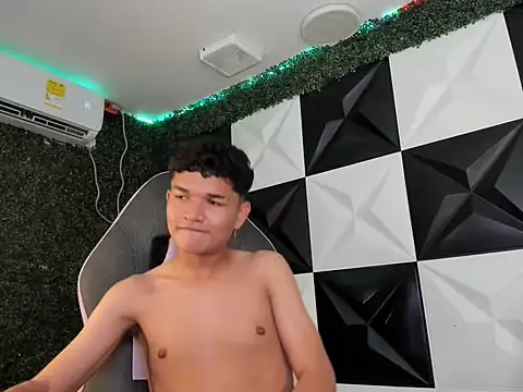 davexxx  online show from July 5, 4:19 am