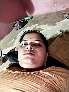 Snapshot of HOpooja356l chatting on June 27, 1:44 am HOpooja356l online show from June 27, 1:44 am