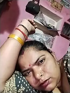Snapshot of HOpooja356l chatting on June 15, 1:17 am HOpooja356l online show from June 15, 1:17 am