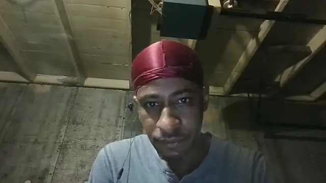 Snapshot of Leo99842 chatting on June 12, 2:20 am Leo99842 online show from June 12, 2:20 am