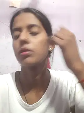 Saloni-Tyagi online show from June 26, 1:44 am