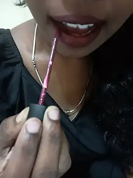 Snapshot of Sexy-Zeenat chatting on July 10, 5:18 am Sexy-Zeenat online show from July 10, 5:18 am