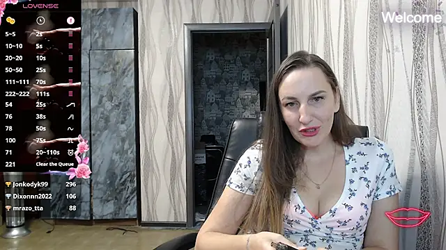 Yevgeshka-Milashka online show from October 26, 6:41 pm