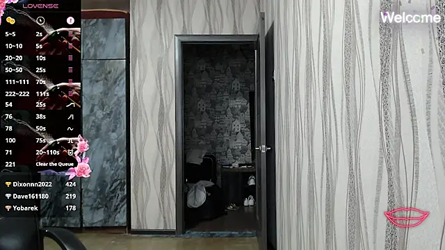 Snapshot of Yevgeshka-Milashka chatting on September 21, 7:13 am Yevgeshka-Milashka online show from September 21, 7:13 am