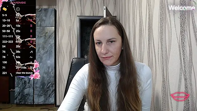 Snapshot of Yevgeshka-Milashka chatting on October 19, 6:16 am Yevgeshka-Milashka online show from October 19, 6:16 am