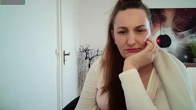 Snapshot of Yevgeshka-Milashka chatting on March 15, 6:58 am Yevgeshka-Milashka online show from March 15, 6:58 am