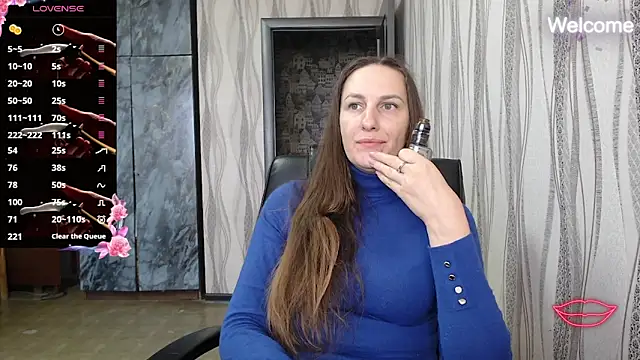 Snapshot of Yevgeshka-Milashka chatting on October 7, 6:25 am Yevgeshka-Milashka online show from October 7, 6:25 am