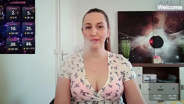 Snapshot of Yevgeshka-Milashka chatting on March 6, 6:41 am Yevgeshka-Milashka online show from March 6, 6:41 am