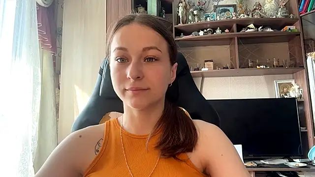 Snapshot of TaIliedGuest chatting on June 7, 5:12 am TaIliedGuest online show from June 7, 5:12 am