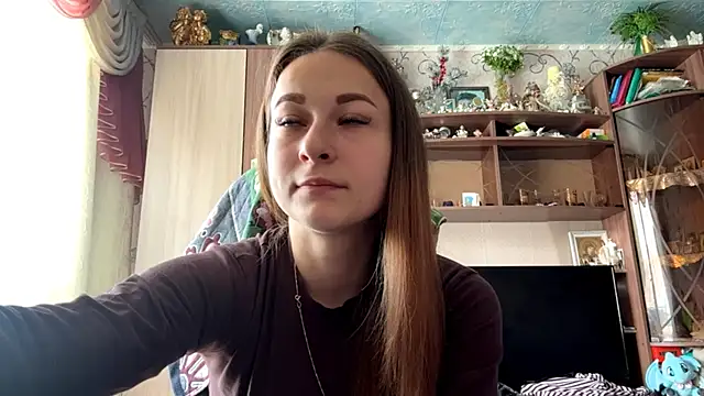 Snapshot of TaIliedGuest chatting on July 9, 9:10 am TaIliedGuest online show from July 9, 9:10 am