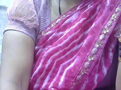 Snapshot of hey_darling_ chatting on June 23, 12:14 pm hey darling online show from June 23, 12:14 pm