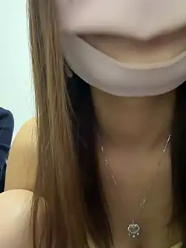 QIQI-QIQI-01 online show from June 30, 11:21 am