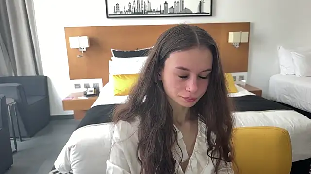 kittyrae online show from July 18, 7:06 am