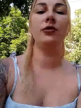 evil kitty online show from June 11, 2:47 pm
