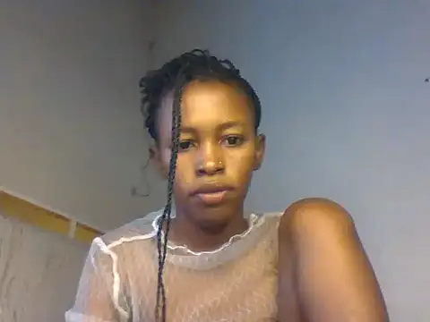 Snapshot of LittleLala_ chatting on June 11, 8:22 am LittleLala online show from June 11, 8:22 am