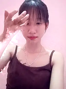 Snapshot of Abi_girl12 chatting on July 11, 1:55 pm Abi girl12 online show from July 11, 1:55 pm