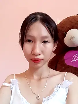 Snapshot of Abi_girl12 chatting on June 7, 3:34 am Abi girl12 online show from June 7, 3:34 am