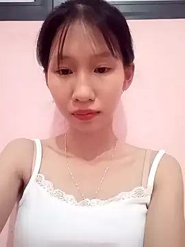 Snapshot of Abi_girl12 chatting on June 10, 4:19 pm Abi girl12 online show from June 10, 4:19 pm