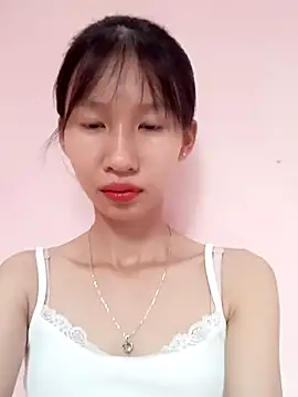 Snapshot of Abi_girl12 chatting on June 29, 11:10 am Abi girl12 online show from June 29, 11:10 am