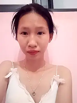 Snapshot of Abi_girl12 chatting on June 4, 4:11 pm Abi girl12 online show from June 4, 4:11 pm