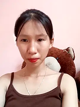 Snapshot of Abi_girl12 chatting on June 8, 2:23 am Abi girl12 online show from June 8, 2:23 am