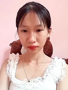 Snapshot of Abi_girl12 chatting on June 10, 4:13 am Abi girl12 online show from June 10, 4:13 am