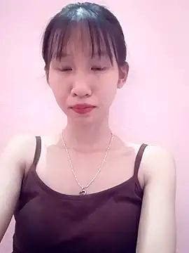Snapshot of Abi_girl12 chatting on July 8, 3:24 pm Abi girl12 online show from July 8, 3:24 pm