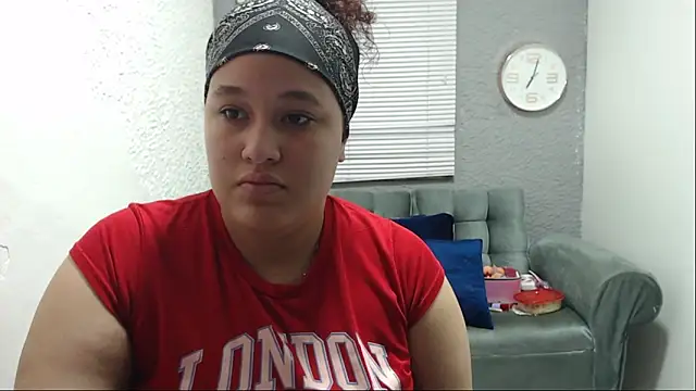 Snapshot of leilasosexy chatting on June 5, 2:34 pm leilasosexy online show from June 5, 2:34 pm