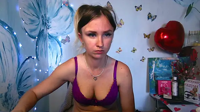 Snapshot of magic_life chatting on June 15, 2:39 pm magic life online show from June 15, 2:39 pm