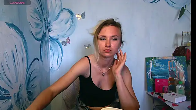 Snapshot of magic_life chatting on June 13, 3:10 pm magic life online show from June 13, 3:10 pm