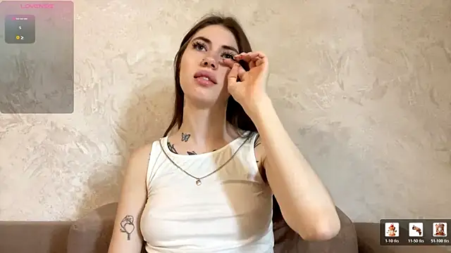 Snapshot of MonikaSullivan chatting on July 15, 11:17 am MonikaSullivan online show from July 15, 11:17 am