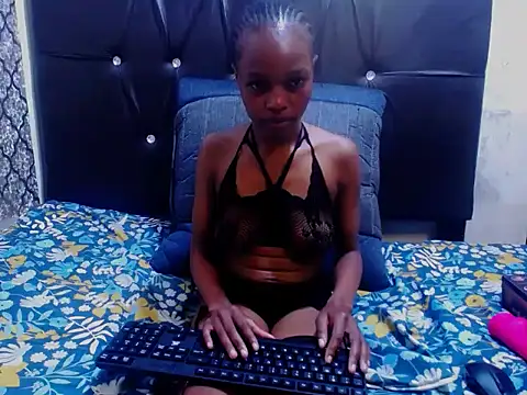 Snapshot of sexybitchh22 chatting on June 2, 6:19 pm sexybitchh22 online show from June 2, 6:19 pm