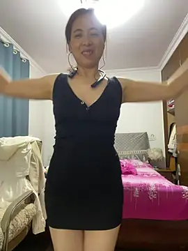mama202688 online show from June 24, 3:10 pm