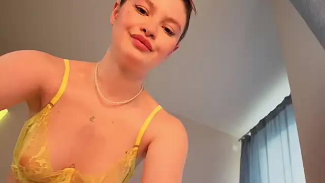 lil lisa online show from July 3, 3:46 am