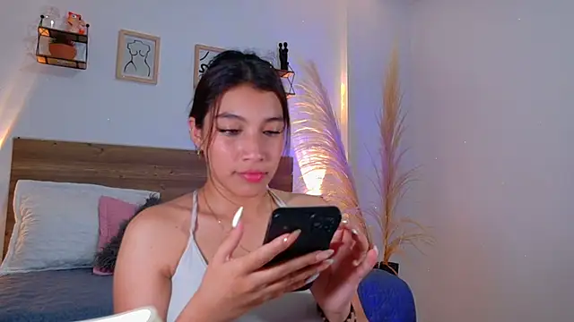  Emmakiss  online show from June 30, 4:07 pm
