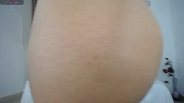 Snapshot of melissa_lenox chatting on June 30, 7:36 pm melissa lenox online show from June 30, 7:36 pm