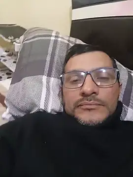 Snapshot of RIchar05 chatting on July 1, 7:36 pm RIchar05 online show from July 1, 7:36 pm