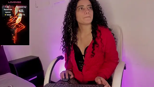 CurlyRuby online show from June 4, 1:05 pm