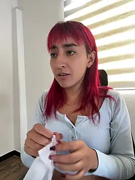 Juliethademon online show from June 30, 1:22 pm
