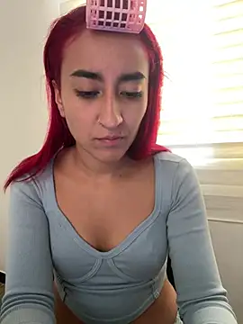 Juliethademon online show from July 9, 2:05 pm