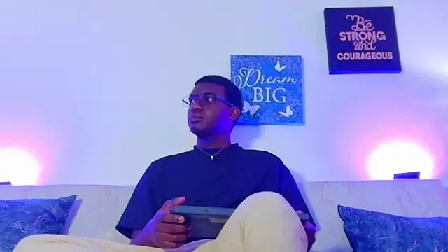 xavier cole online show from June 4, 8:46 pm