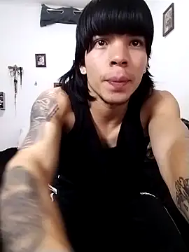 Ivangiraldo6 online show from June 3, 12:55 am