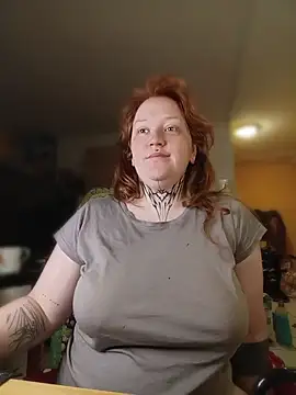 Snapshot of CURVYSAKURA chatting on June 25, 10:15 pm CURVYSAKURA online show from June 25, 10:15 pm