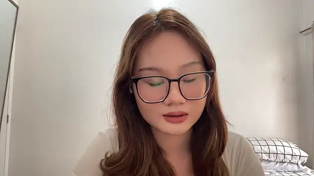 RinaNicolai online show from June 6, 8:52 am